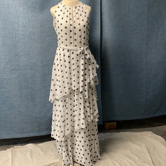 Tahari Dresses & Skirts - Tahari Arthur S Levine white black polka dot dress